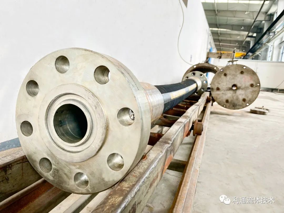 PTFE軟管：耐腐蝕性能如何重塑工業流體傳輸標準？